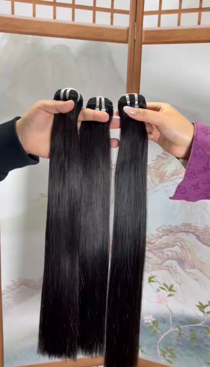 Straight Bundles